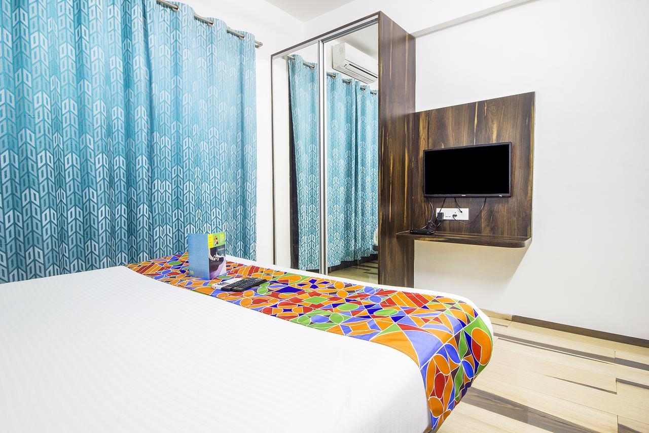 Fabhotel Pruthamesh Pride Nashik Ngoại thất bức ảnh